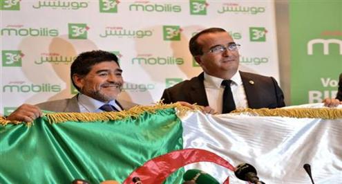 مارادونا يتقاضى 50 ألف يورو عن زيارته للجزائر